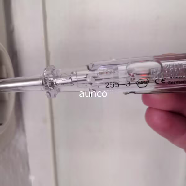 05271 Voltage Tester 120-250VAC | Wiha - Image 5