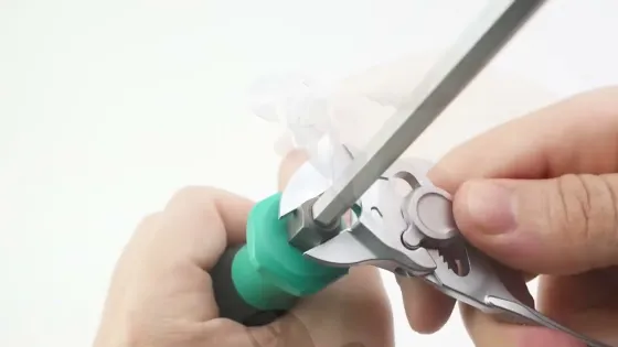 KNIPEX 00 20 72 V04 XS
