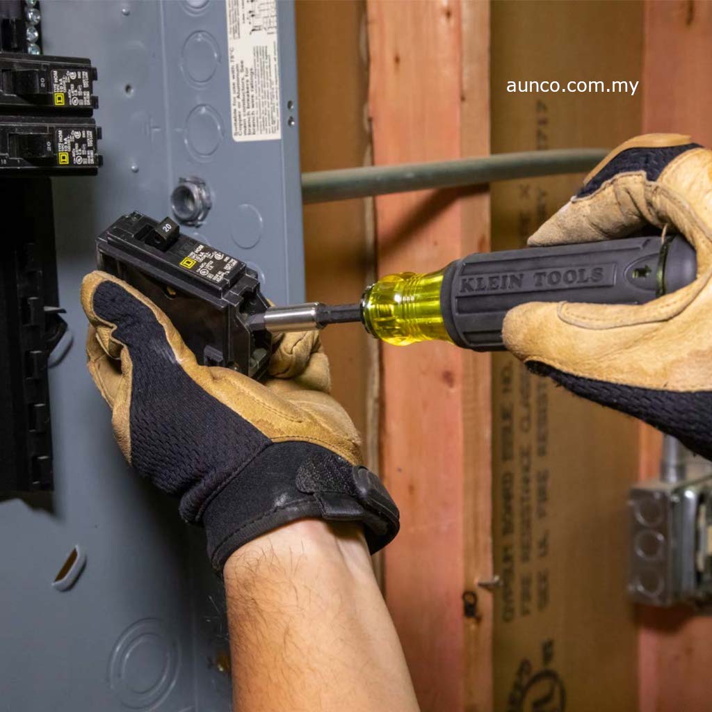 32303 14-in-1 Multi-Bit Adjustable Length Screwdriver | Klein Tools - Image 6
