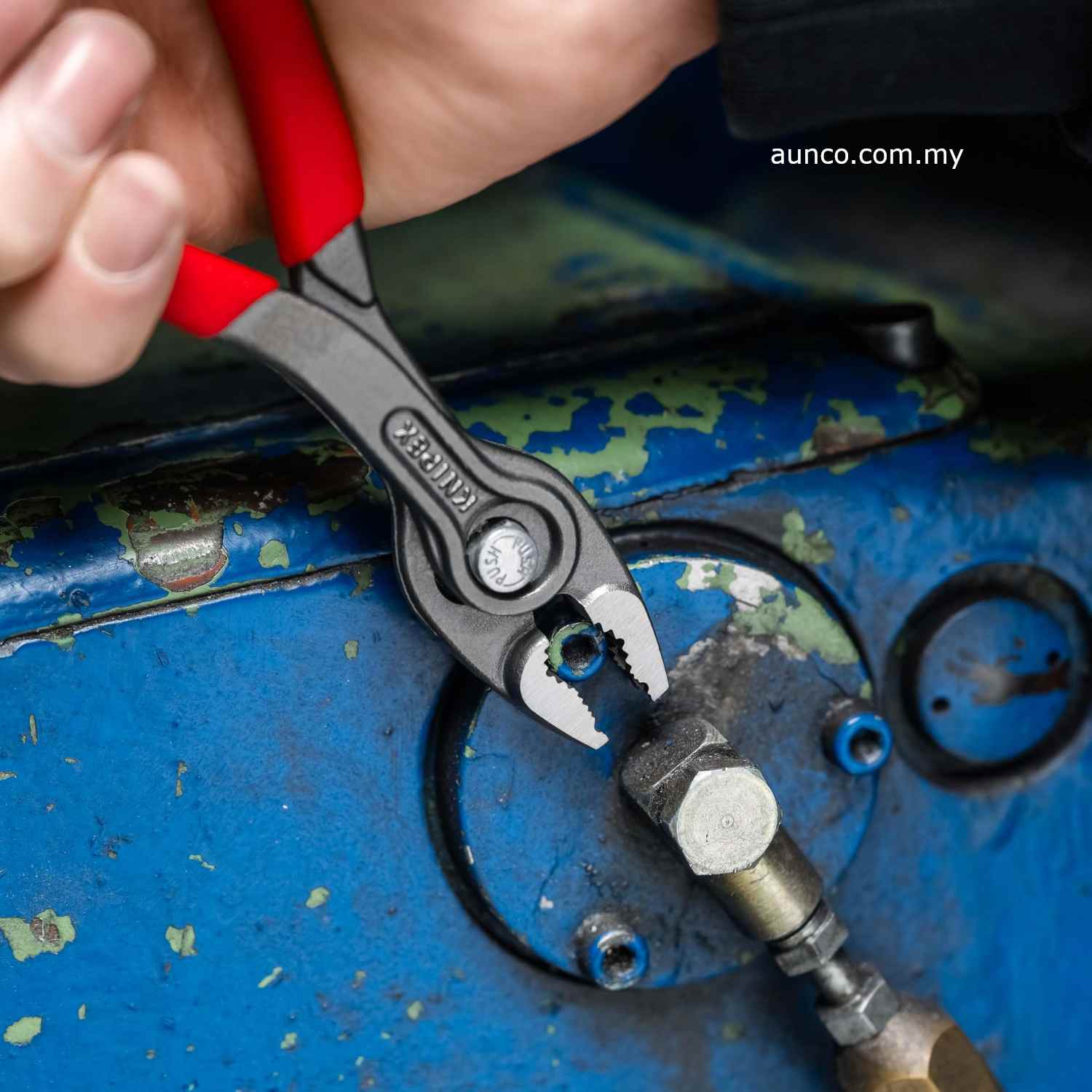 82 01 150 TwinGrip Front and Side Gripping Pliers | Knipex - Image 4