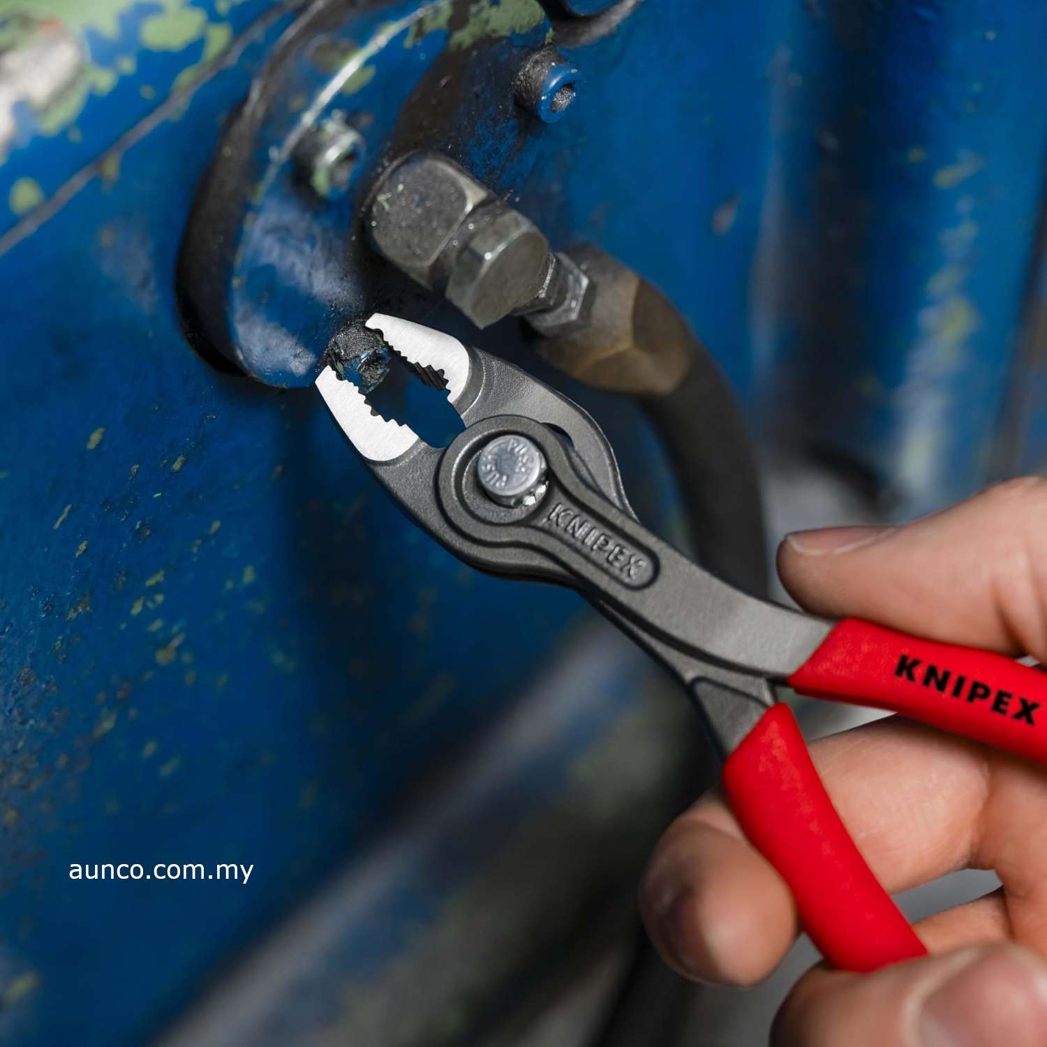 82 01 150 TwinGrip Front and Side Gripping Pliers | Knipex - Image 6